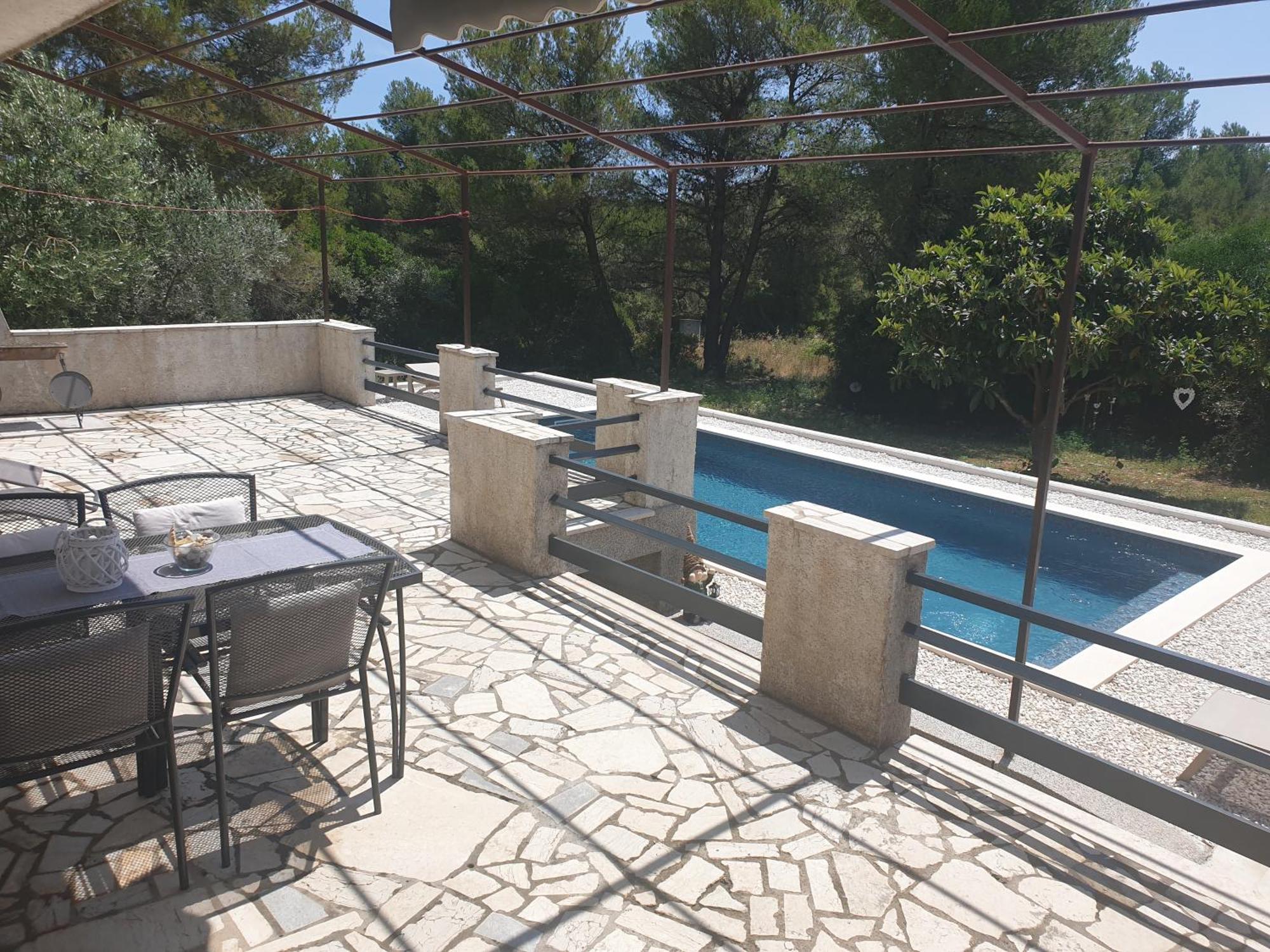 Appartement G&g With Swimming Pool Pula